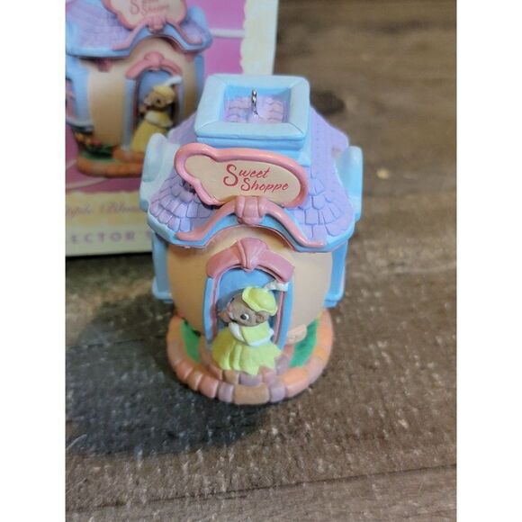 Hallmark Apple Blossom Lane 1997 ornament Xmas decor - Picture 2 of 7